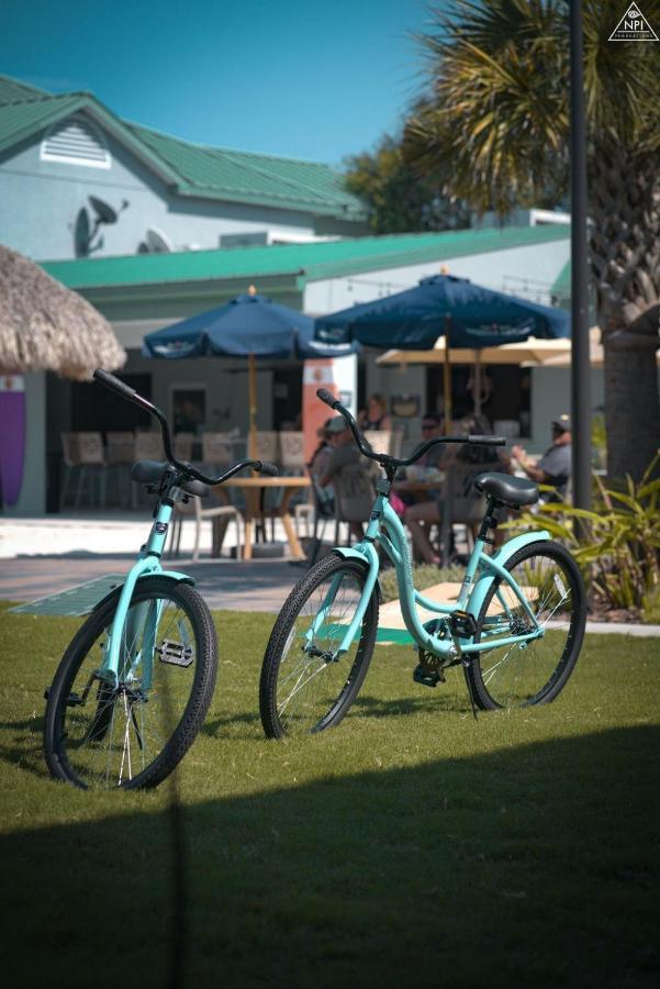 קוקו ביץ' Beachside Hotel And Suites מראה חיצוני תמונה