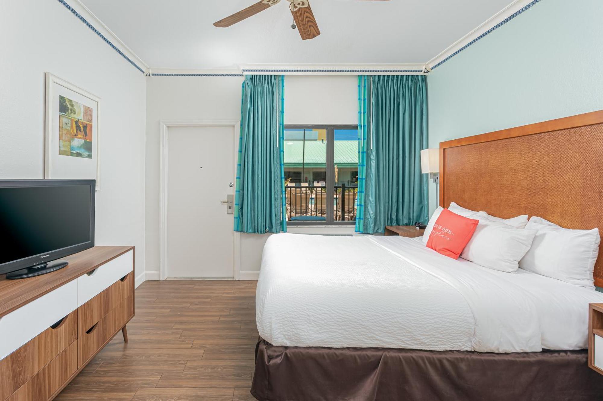 קוקו ביץ' Beachside Hotel And Suites מראה חיצוני תמונה