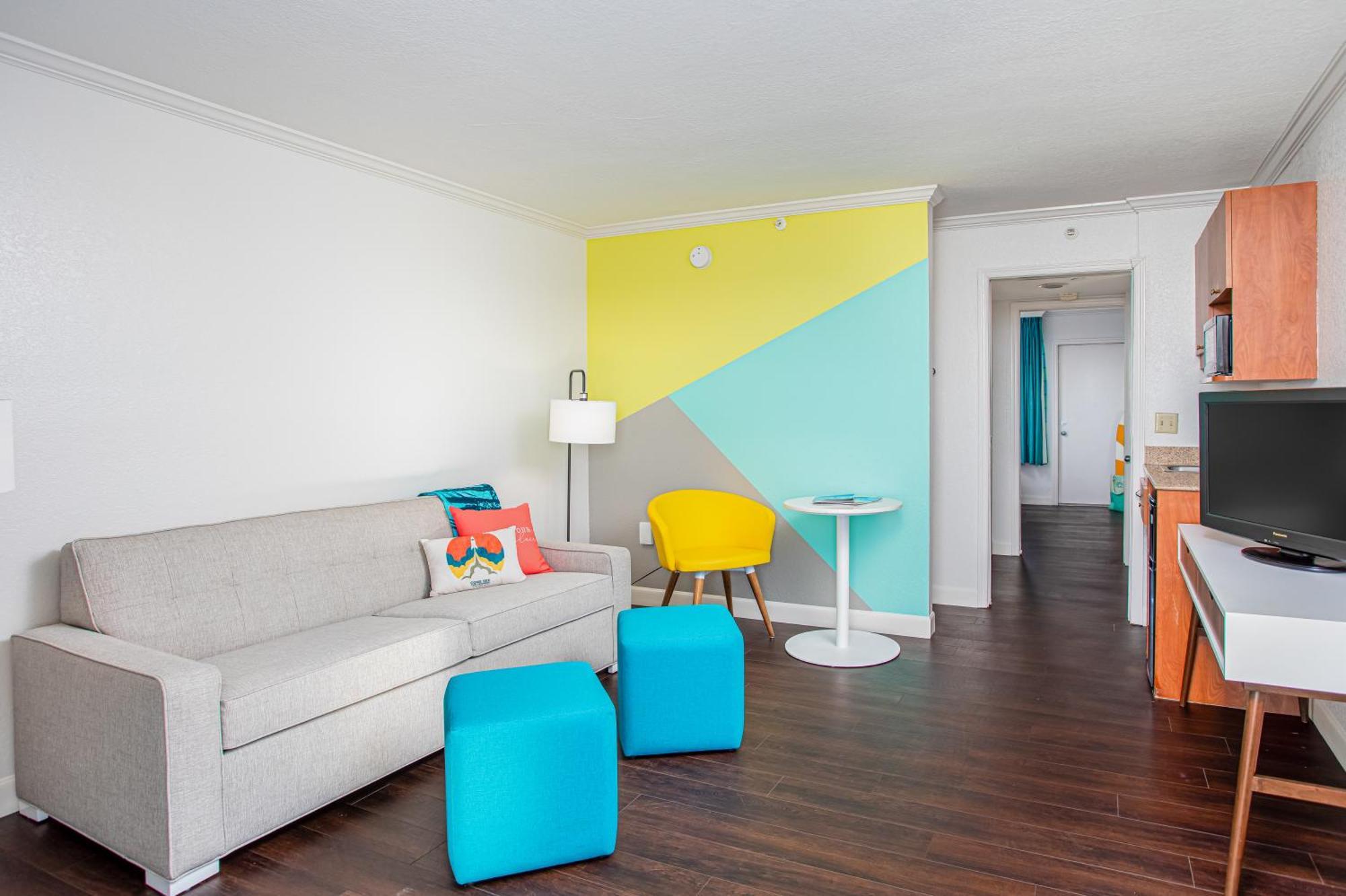 קוקו ביץ' Beachside Hotel And Suites מראה חיצוני תמונה