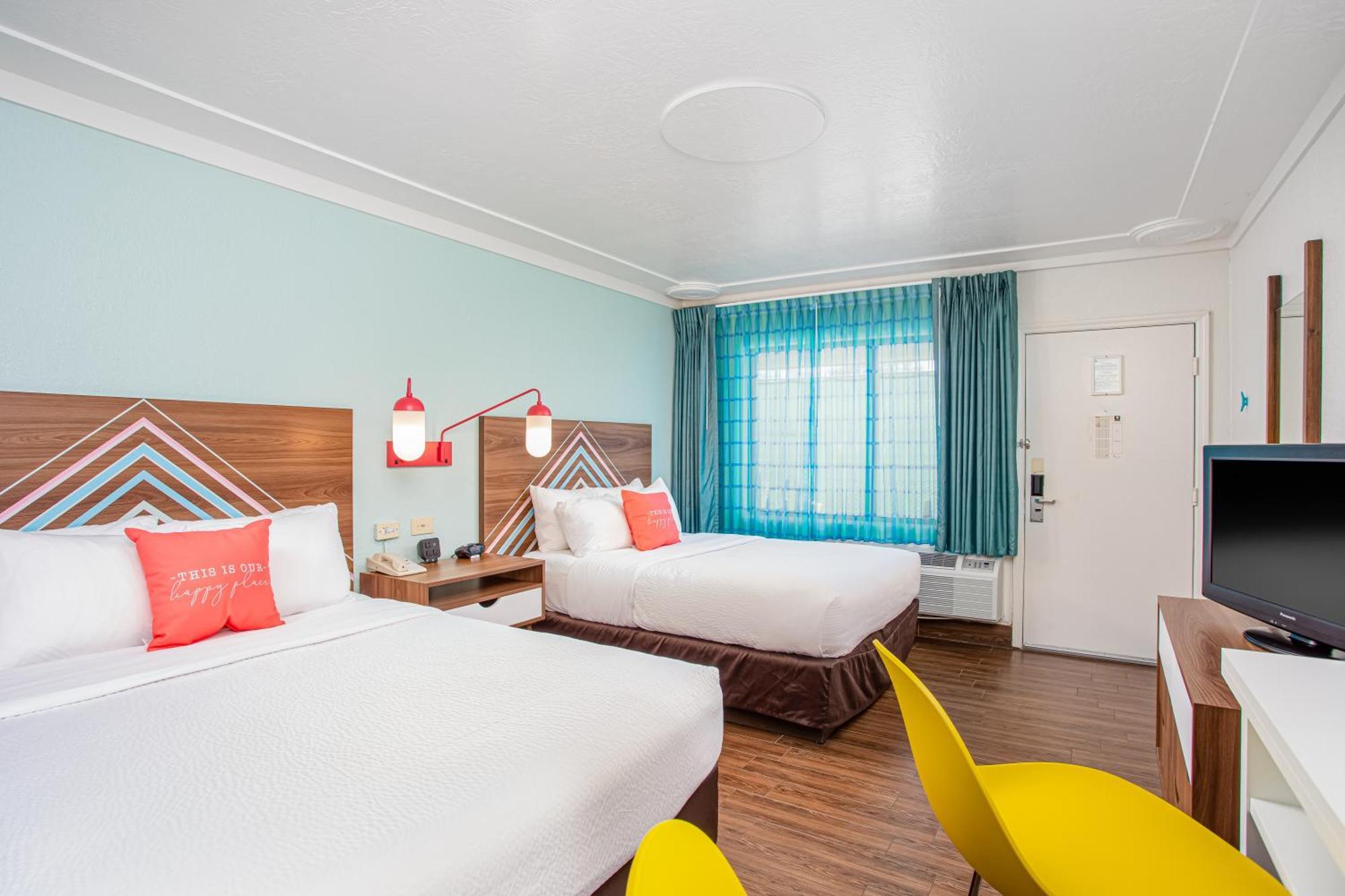 קוקו ביץ' Beachside Hotel And Suites מראה חיצוני תמונה